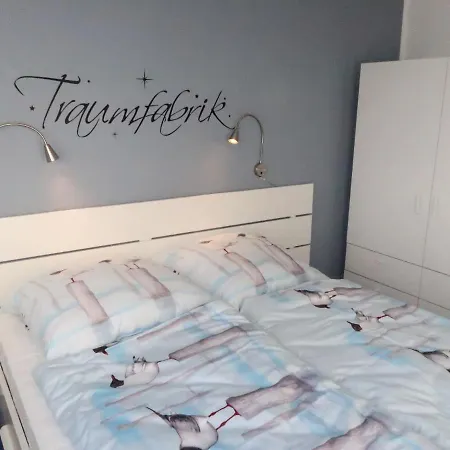 Sander By Interhome Damp